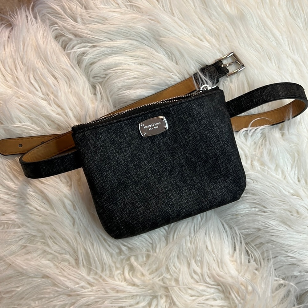 Michael Kors Waist belt / Pouch - black